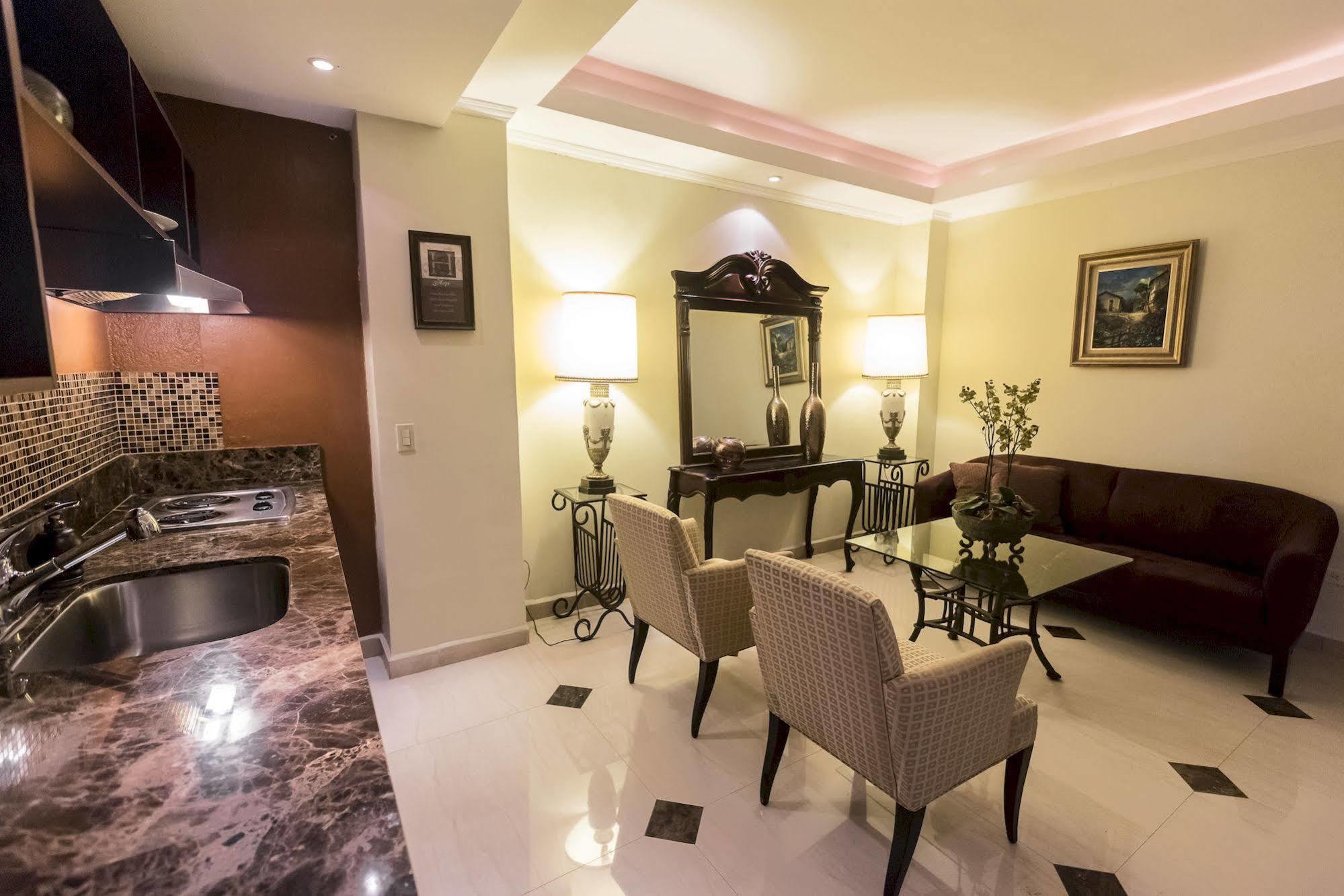 Altos De Fontana Hotel Managua Exterior foto